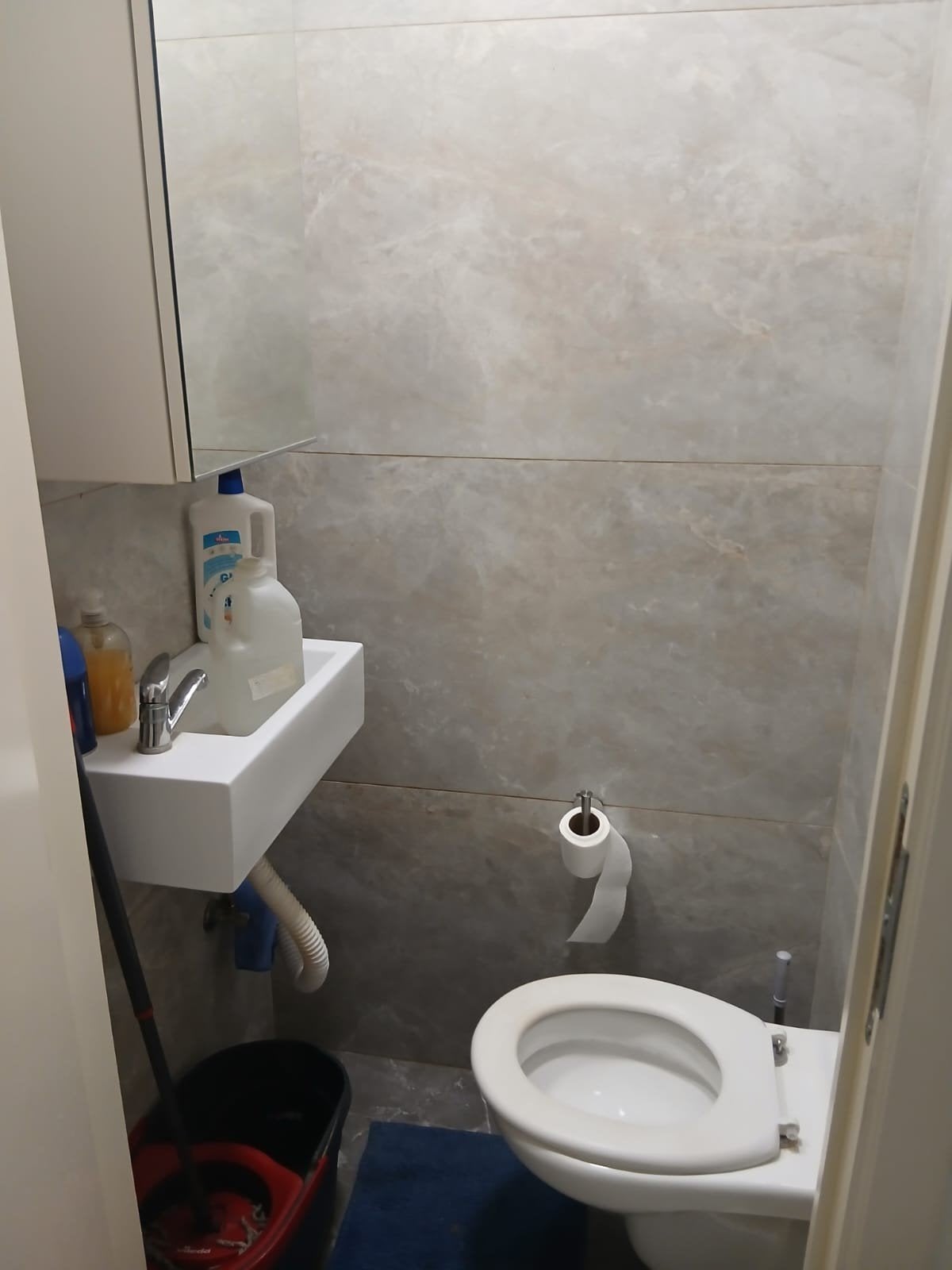 Appartementen met 3 slaapkamers te huur in rue Rogier Schaar