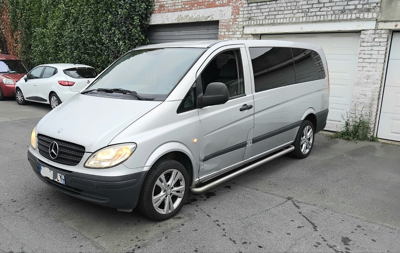 Mercedes Vito 2.2 CDI 9 place 1ère propriétaire chassis long, Cuir, Argent ou Gris, Achat, Boîte manuelle