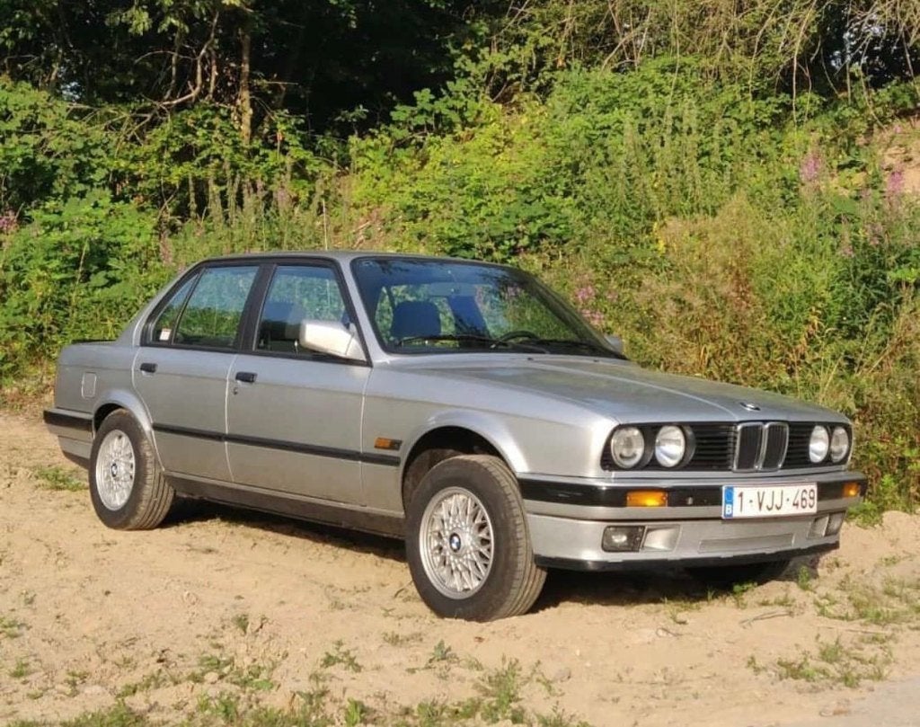 BMW E30 316i, Autos, Boîte manuelle, 5 portes, Particulier, Tissu