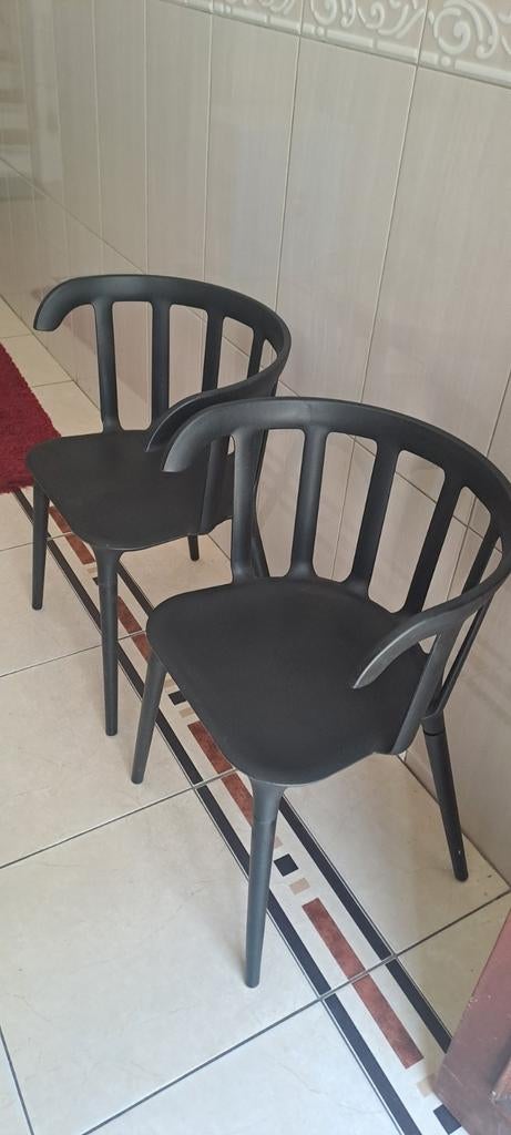 2 chaises, Enlèvement, Bois
