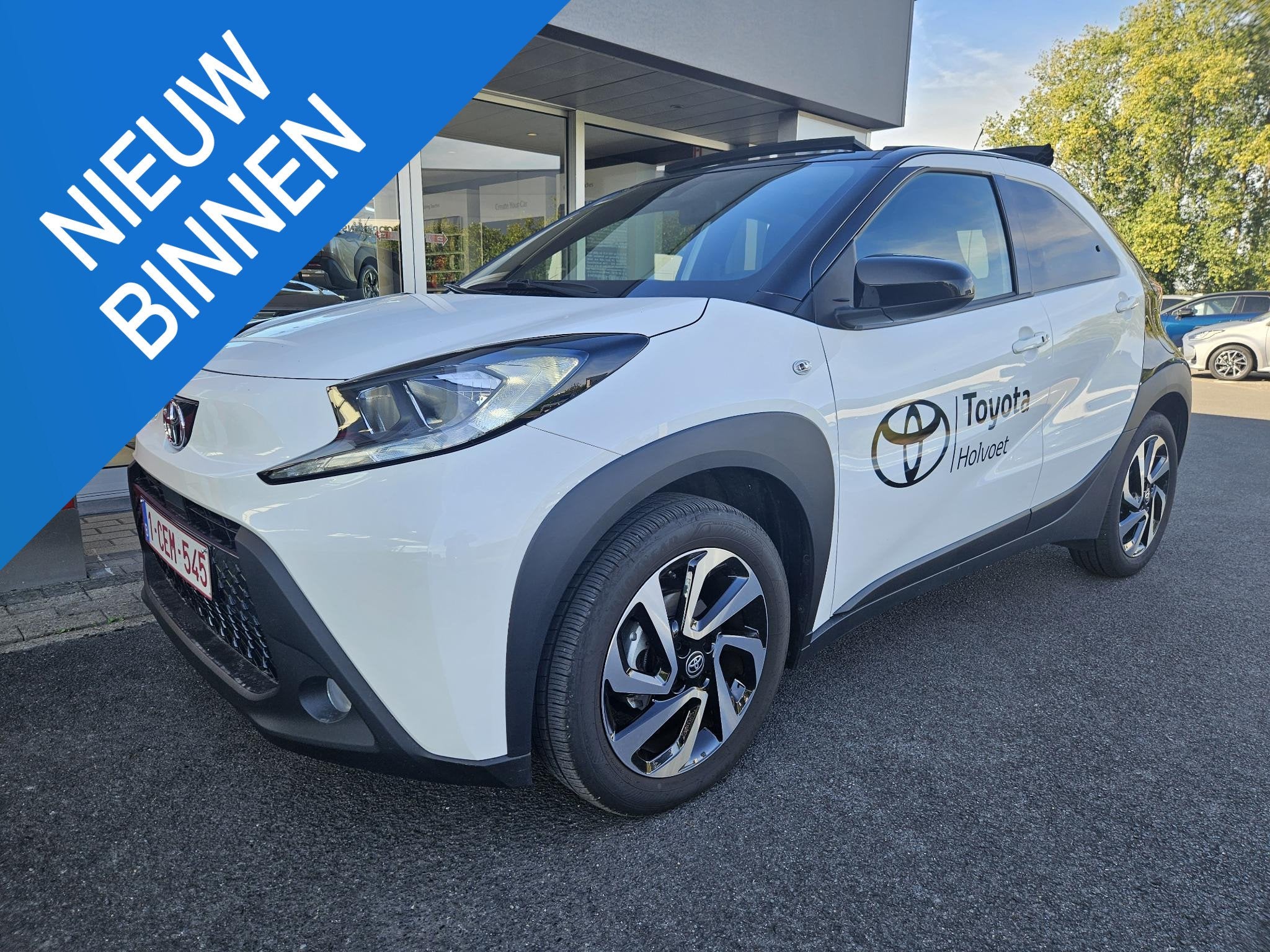 Toyota Aygo X 1.0 VVT-i Air Pulse CVT, Auto's, 4 zetels, Stof, Gebruikt, Overige kleuren