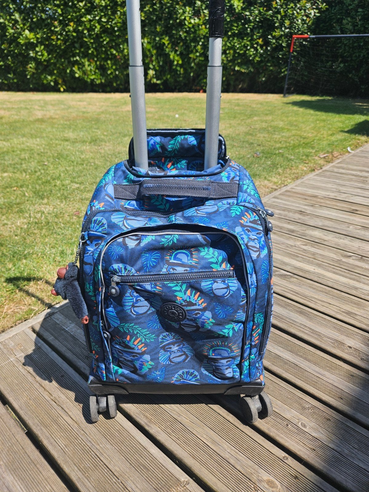 cartable kipling, Enlèvement, Roulettes