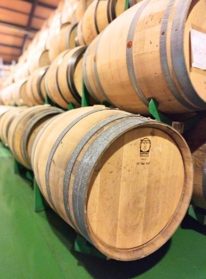 BARRIQUES DE VIN, Enlèvement ou Envoi, Utilisé, France, Vin rouge