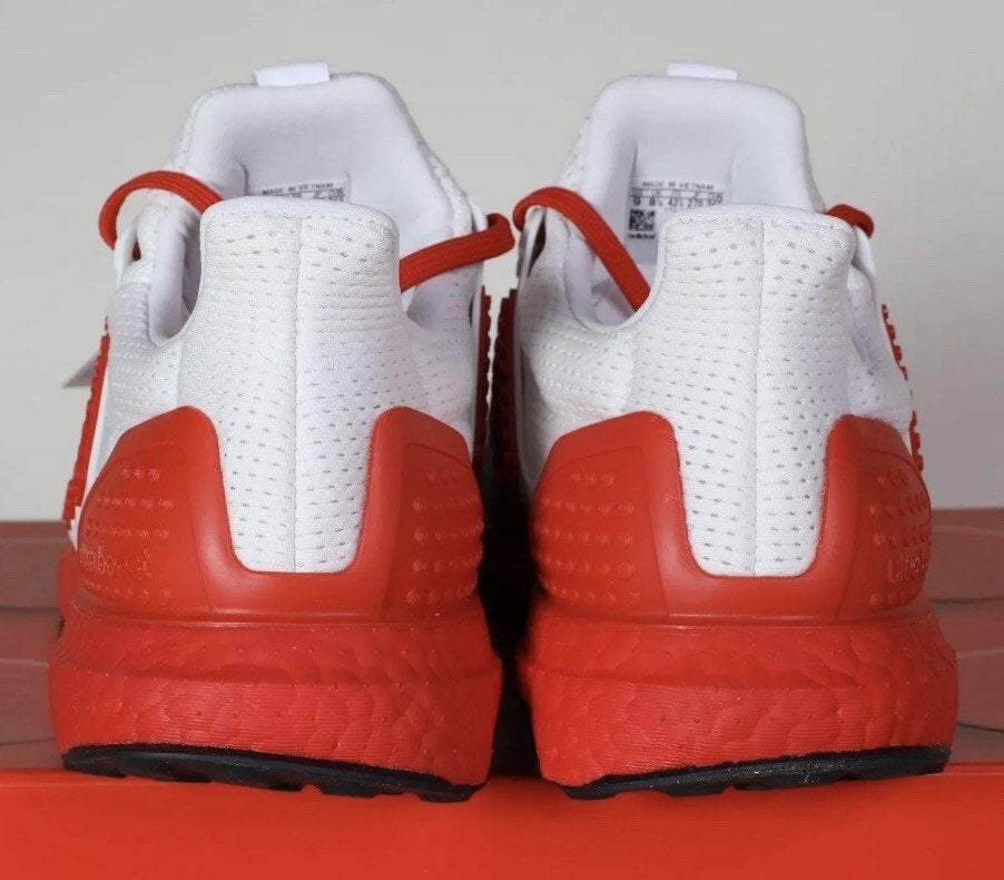 Adidas x LEGO Ultraboost DNA “Colors” (H67955), Wit, Nieuw, Ophalen of Verzenden, Adidas