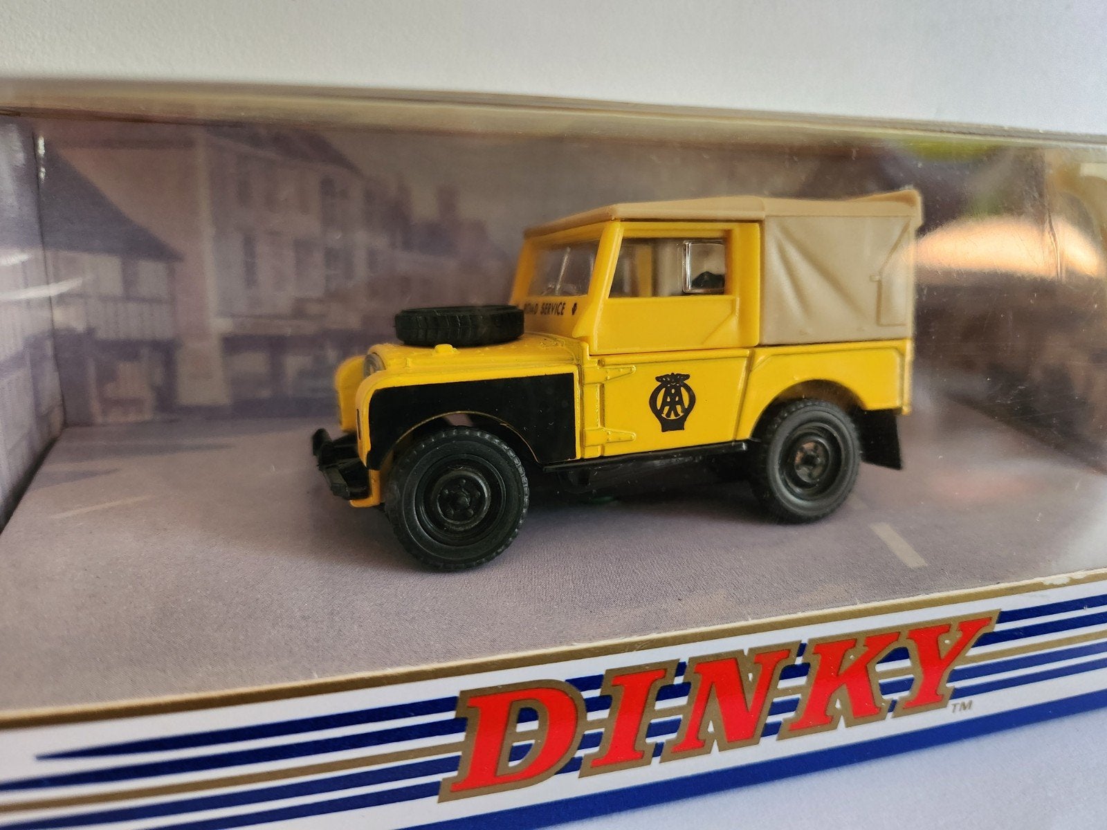Matchbox Dinkt DY9b Land Rover 1949 Series 1 (1989), Hobby en Vrije tijd, Ophalen of Verzenden