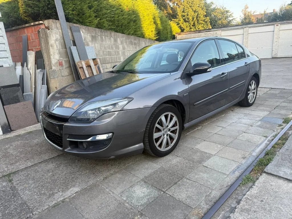RENAULT LAGUNA / 2.0DCI / EURO5 / BOSE EDITION / VOL OPTIES, Auto's, Gebruikt, Overige kleuren, Leder, Bedrijf
