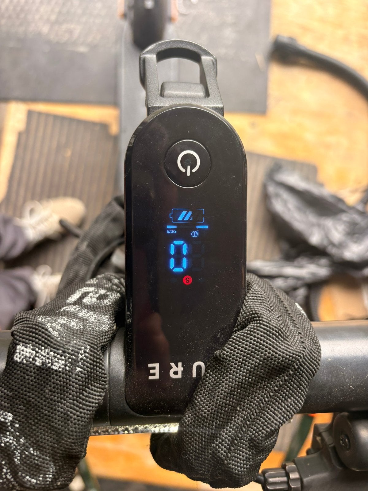 Elektrische step van Pure, Fietsen en Brommers, Ophalen, Zo goed als nieuw, Elektrische step (E-scooter)