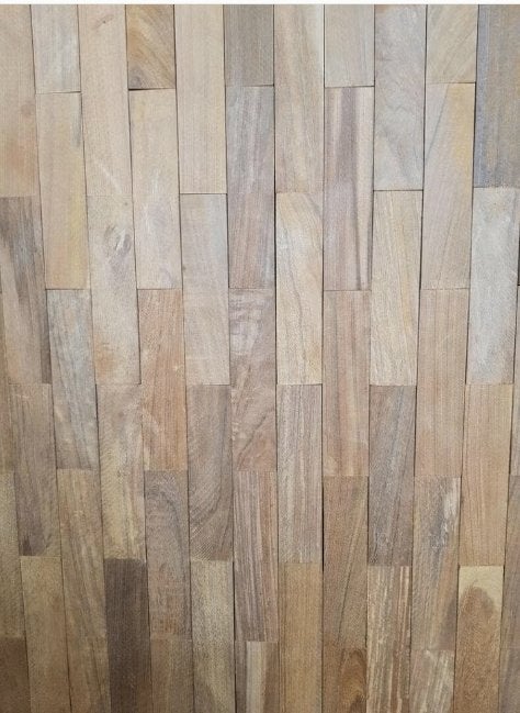 AU CŒUR DE L'ACTION ! PLANCHER À CHEVRONS EN TECK MASSIF, Enlèvement