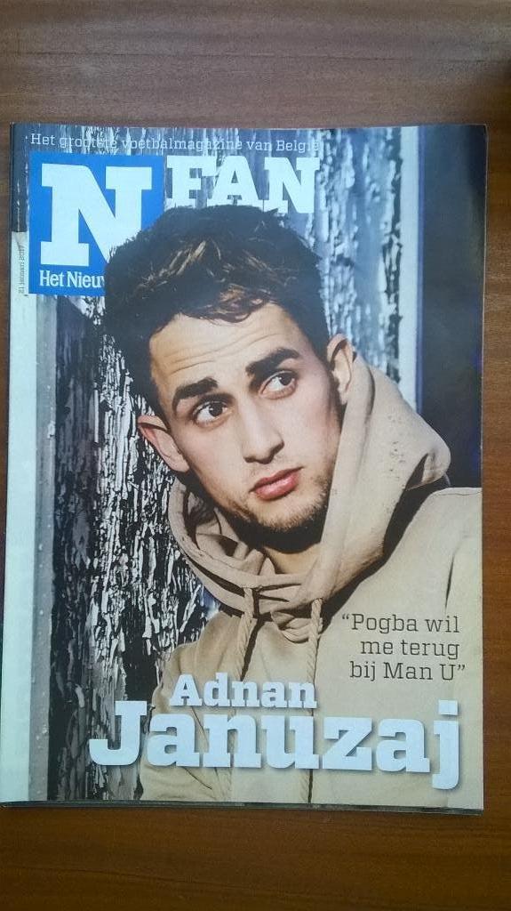 6X Fan! bijlage Het Nieuwsblad 2017, Boeken, Tijdschriften en Kranten, Ophalen of Verzenden, Sport en Vrije tijd