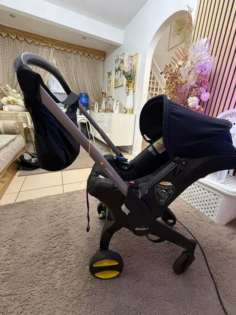 Doona, Kinderen en Baby's, Buggy's, Ophalen, Zo goed als nieuw, Maxi-Cosi