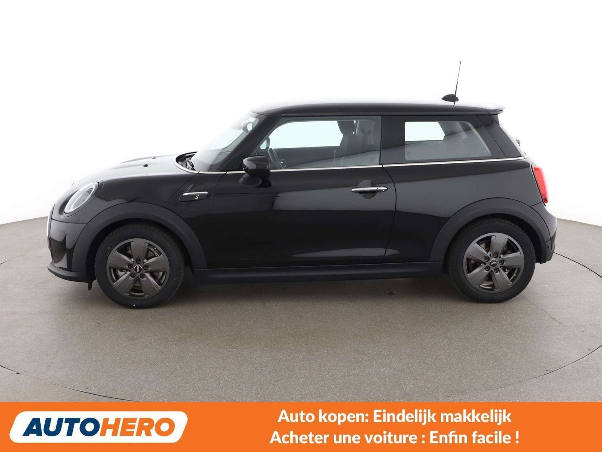 MINI Cooper SE Cooper SE Essential Trim (bj 2021, automaat), Auto's, Mini, 4 zetels, Stof, 184 pk, Te koop