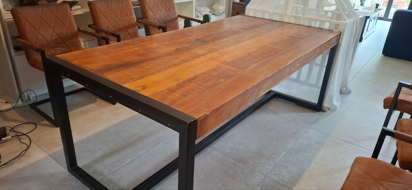 Industriële eettafel, Ophalen, 100 tot 150 cm, Vijf personen of meer, 150 tot 200 cm