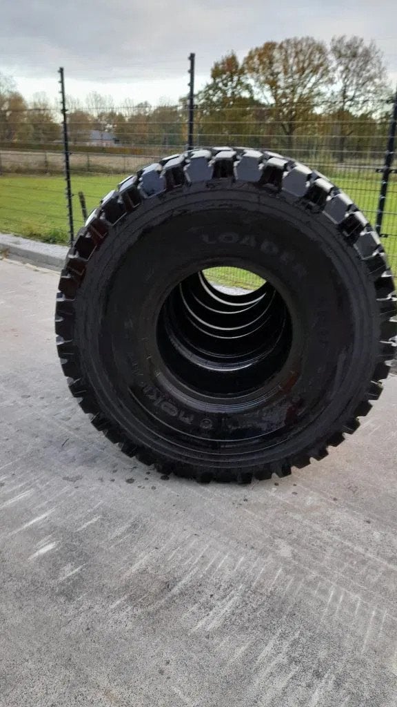Nokian Loader Grip 23.5 R 25 Unused