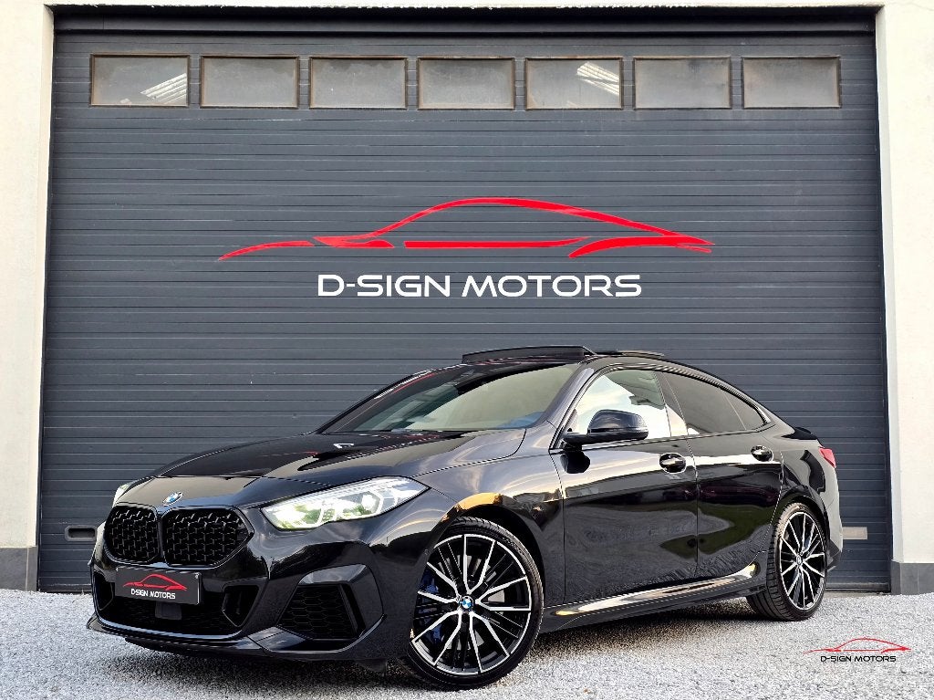 BMW M235i XAS GRAND COUPE (306pk) M SPORT 2020 129.340km, Auto's, BMW, Automaat, 4 cilinders, Parkeerassistent, Zwart
