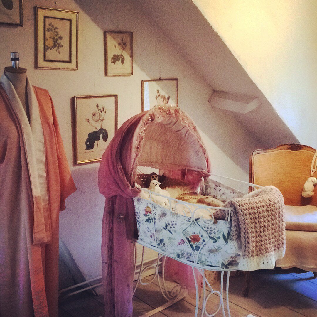 Romantische brocante babywieg – wit smeedijzer, Ophalen