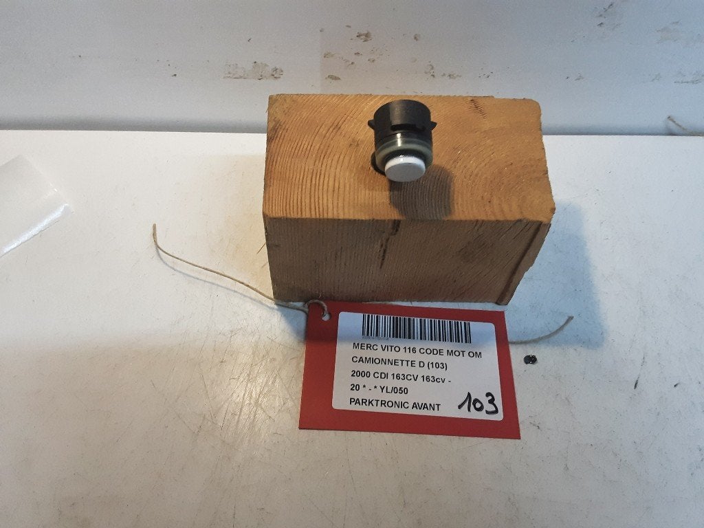 PARKEERSENSOR Mercedes-Benz Vito (447.6) (A0009055504), Gebruikt, Mercedes-Benz, Mevr. I. Hauben, Rue de l'Espoir 34 34
4030  GRIVEGNÉE, BE