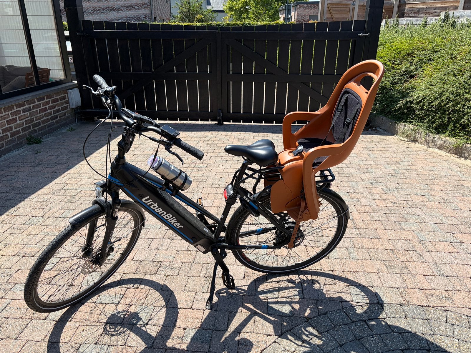 Polisport fietsstoeltje (bevestiging op frame), Ophalen, Zo goed als nieuw