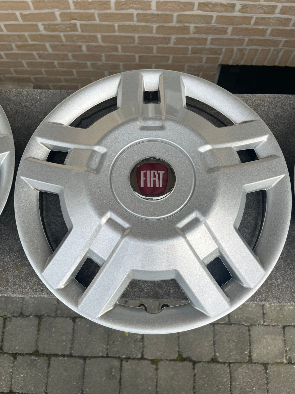 Fiat Ducato wieldoppen 15 inch., Ophalen, Zo goed als nieuw