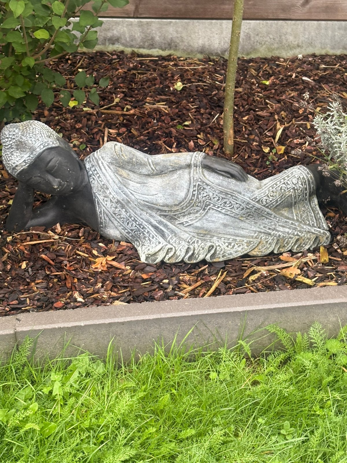 Liggende Boedha, Tuin en Terras, Ophalen