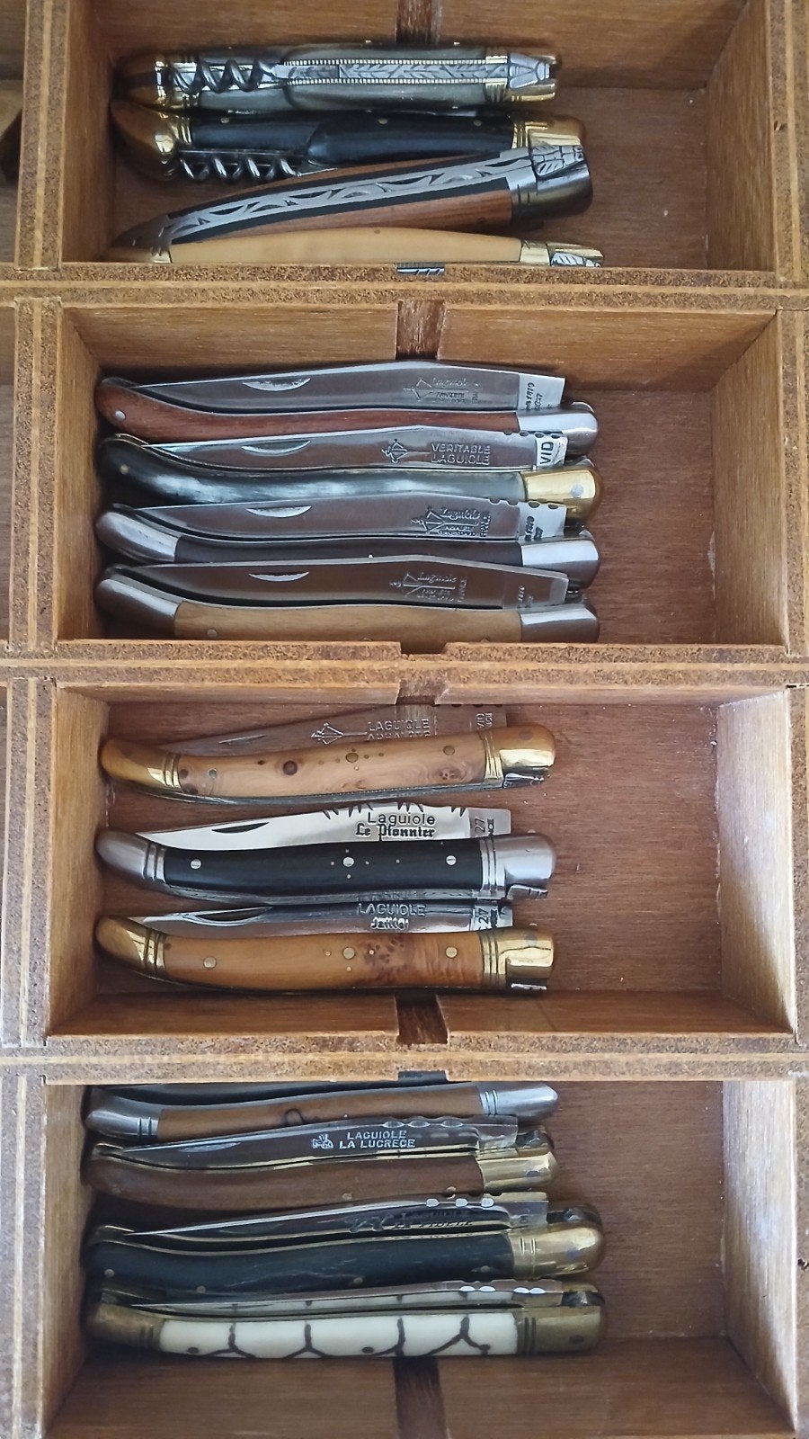 couteaux pliants de collection francais thiers laguiole, Enlèvement ou Envoi