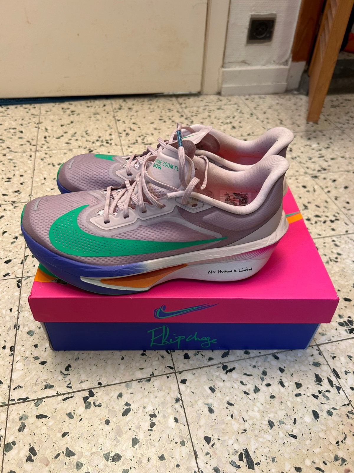 Nike ZOOM FLY (44), Enlèvement ou Envoi, Comme neuf, Nike