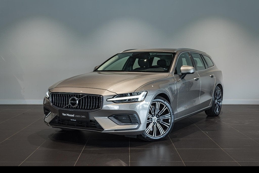 Volvo V60 T6 PHEV 4x4 Inscription Aut. | Camera | Leder | Ve, Auto's, Volvo, Automaat, Stof, Gebruikt, Euro 6