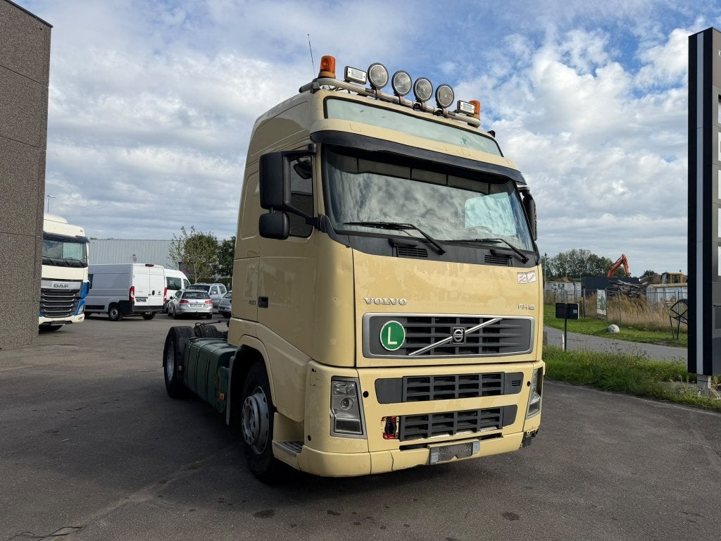 Volvo FH420 Trekker (Stock ID 16155), Auto's, Automaat, https://public.car-pass.be/xxx, Geel, Bedrijf