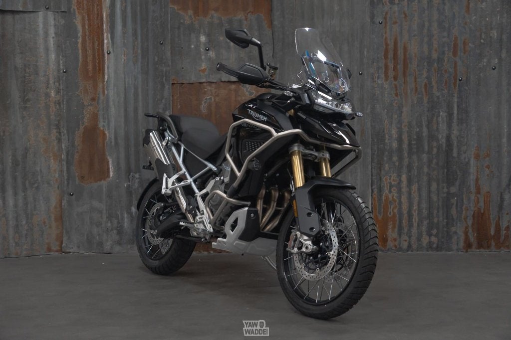Triumph Tiger 1200 Rally Explorer: sapphire Black, Motoren, Handvatverwarming, Nieuw, Motorrijbewijs A, Bedrijf