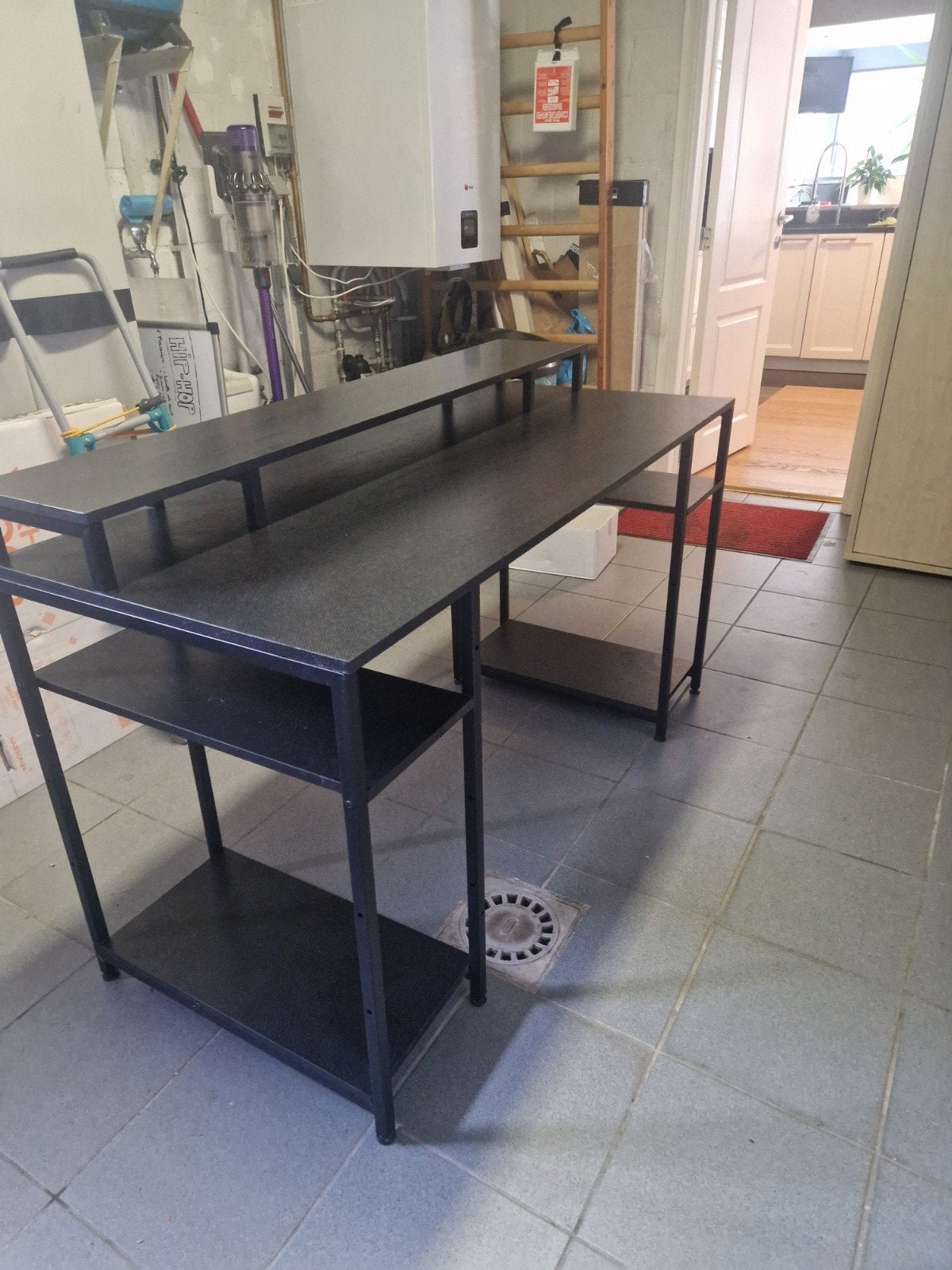 bureau 1m40 i. goede staat, Ophalen