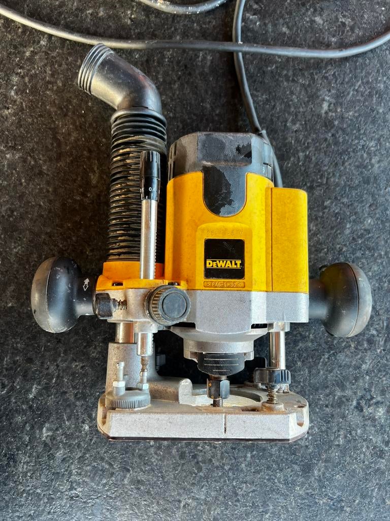 Defonceuse Dewalt, Enlèvement, Comme neuf