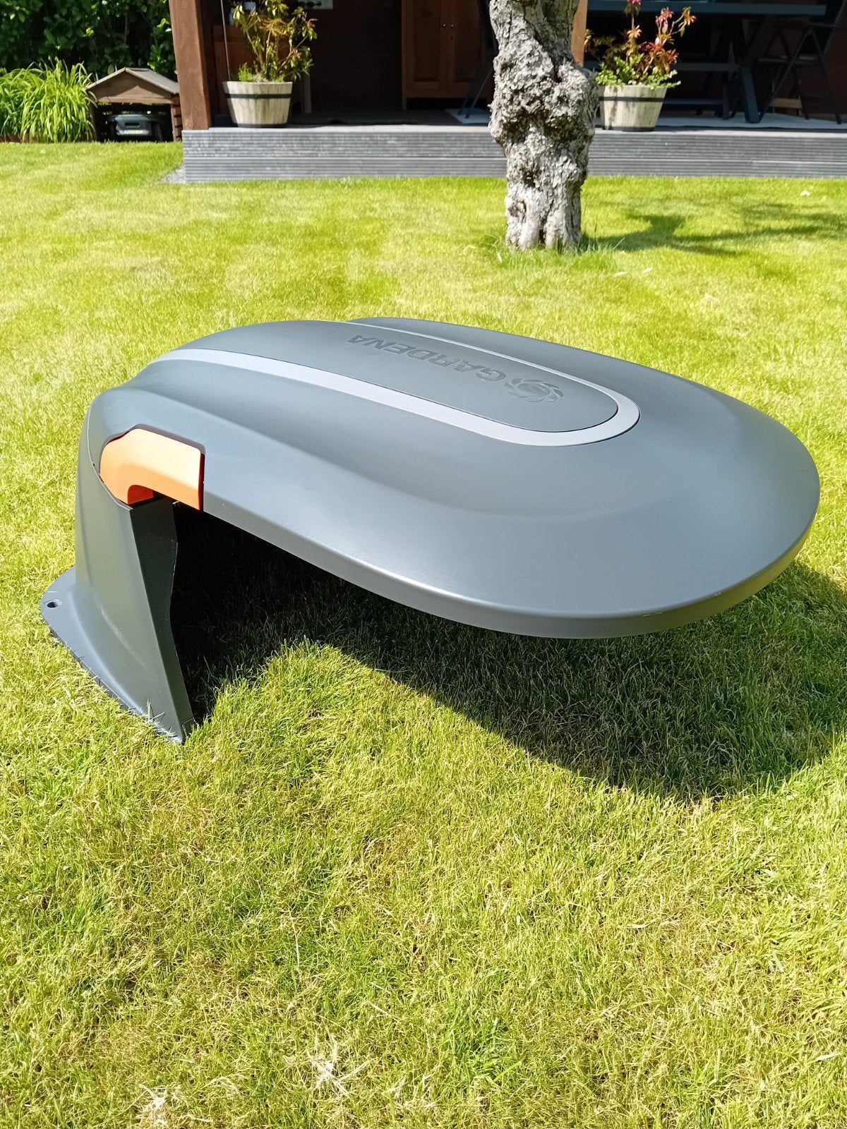 Garage voor gardena robotmaaier, Tuin en Terras, Robotmaaiers, Ophalen