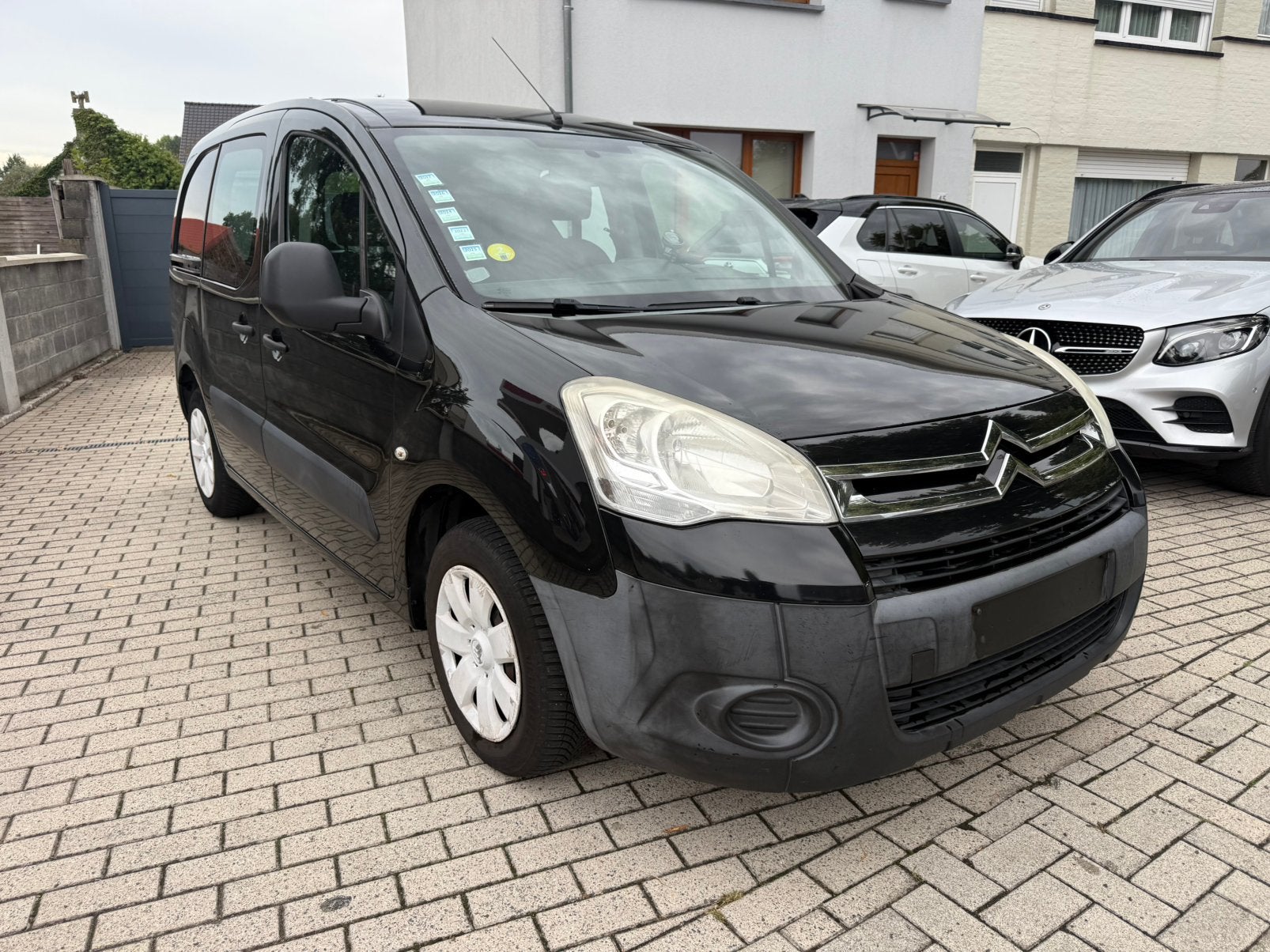 Citroen Berlingo 1.6HDI. 66kw bj2012 Lichte wracht, Autos, Citroën, Achat, 4 portes, Entreprise, 3 places