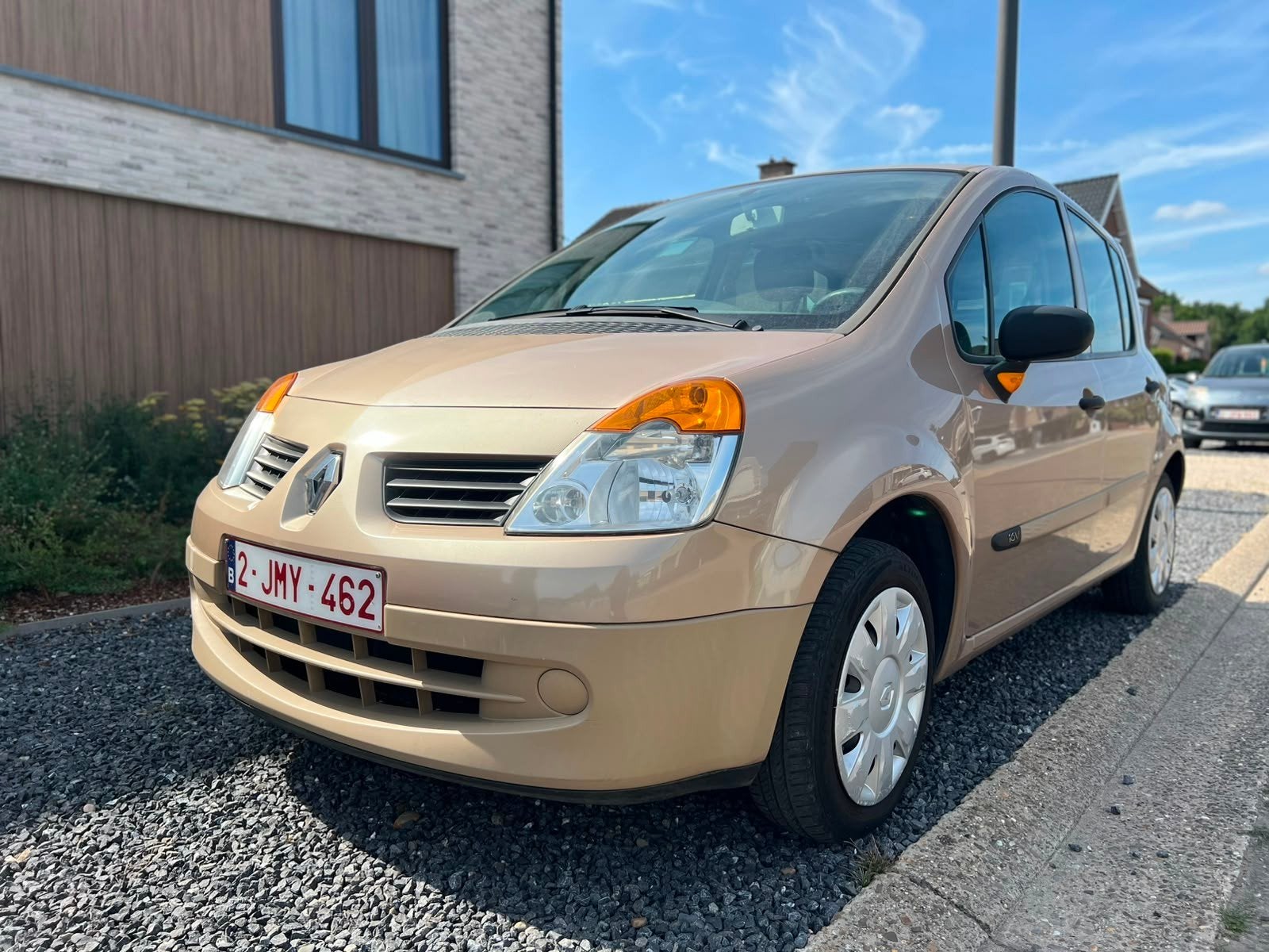 Le premier propriétaire d'une Renault Mode 1.2 essence, Particulier, Essence, Achat