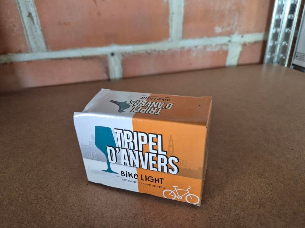 Tripel d'anvers fietslichten, Ophalen