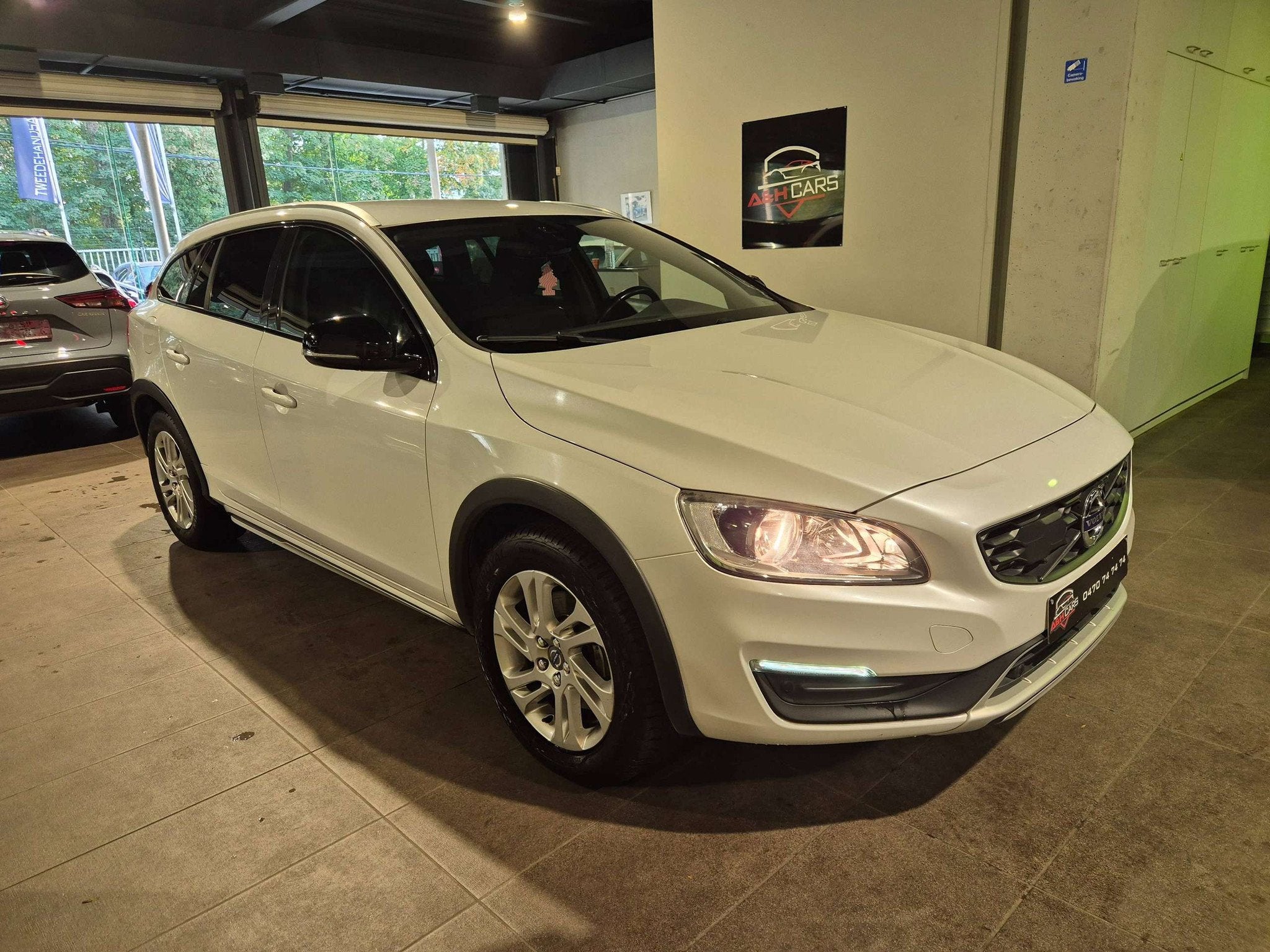 Volvo V60 V60 2.0 D3 Eco Momentum, Achat, Entreprise, Boîte manuelle, https://public.car-pass.be/vhr/f735b086-4215-460f-8598-6f5b88444c7d