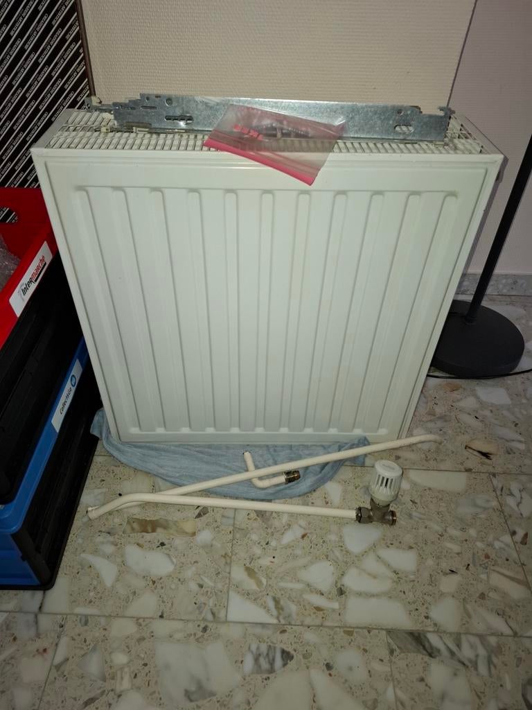 Radiateur RADSON, Bricolage & Construction, Chauffage & Radiateurs, Radiateur