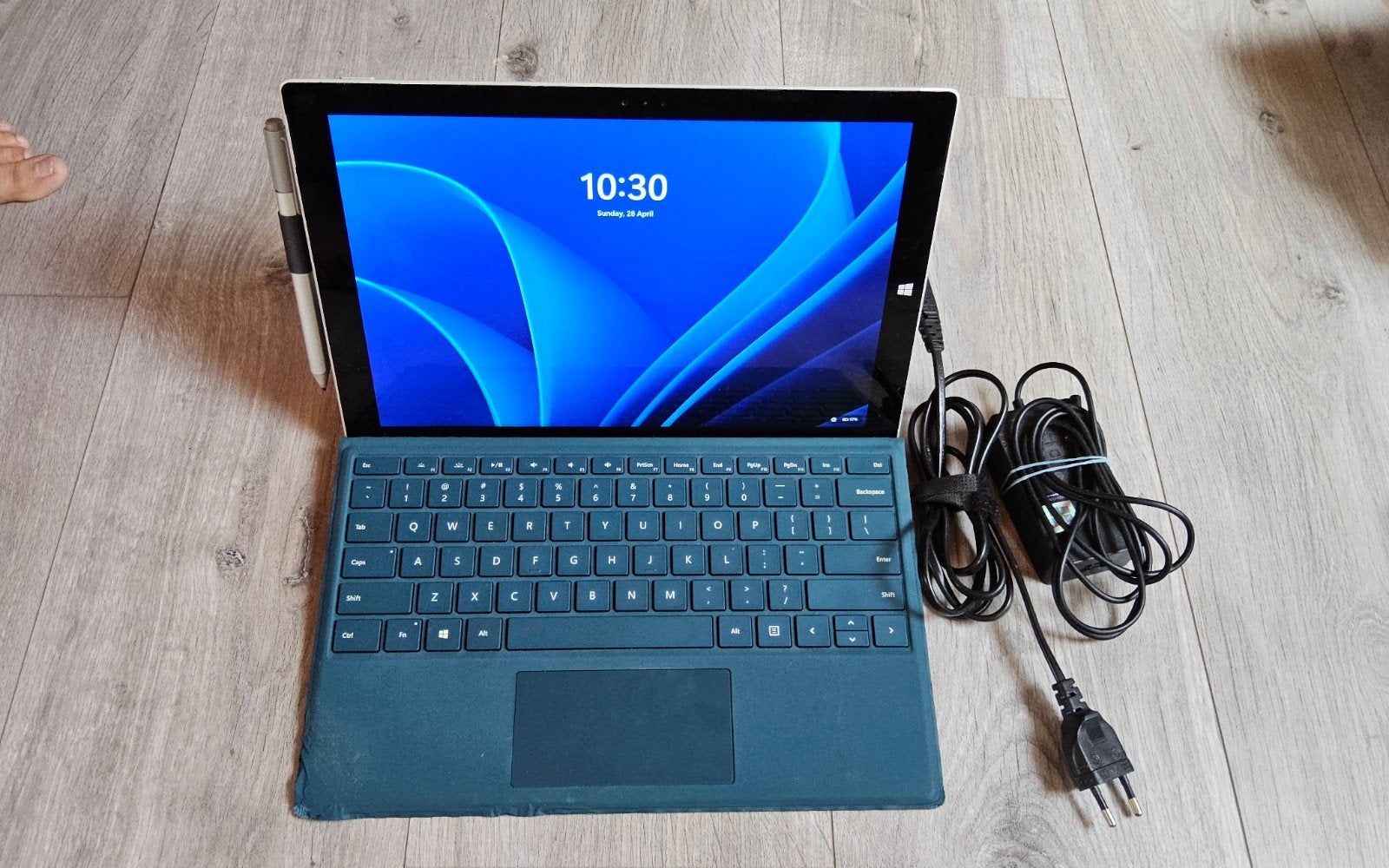 Ordinateur portable Microsoft Surface exécutant Windows 11,, Enlèvement ou Envoi