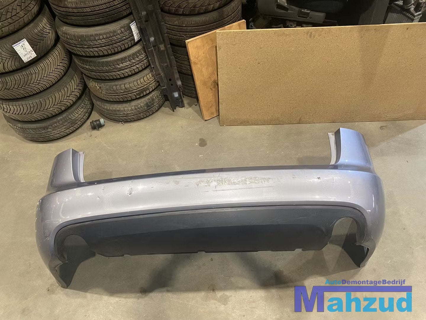 AUDI A6 C6 AVANT Grijs LY7H achterbumper bumper achter, Arrière, Pare-chocs, AUDI AG, Auto-Union-Strasse 1
85045  Ingolstadt, DE