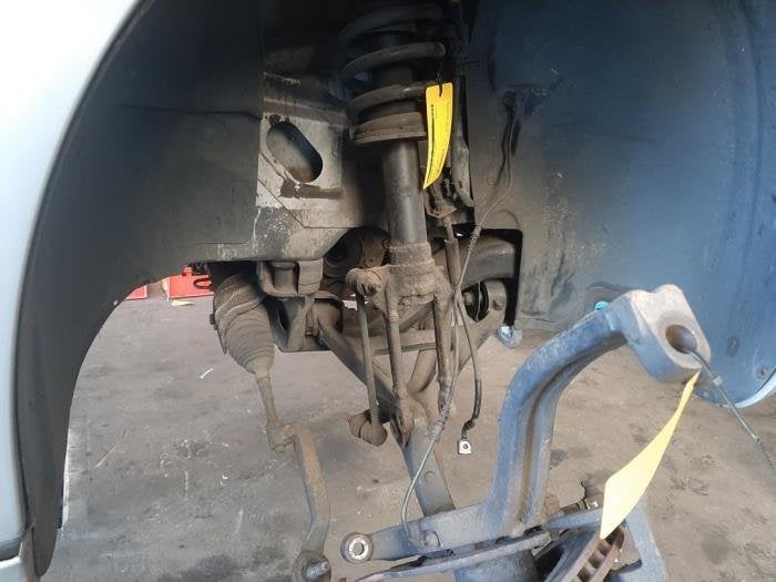 Schokdemperpoot rechts-voor van een Chrysler 300 C, Gebruikt, -, -, 3 maanden garantie