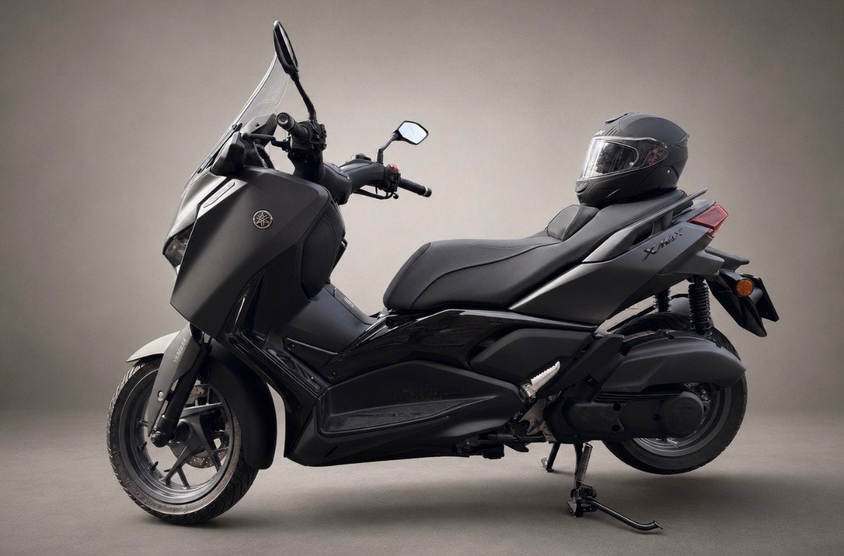 Yamaha XmaxTech 125cc, Ophalen, Zo goed als nieuw, Motoren