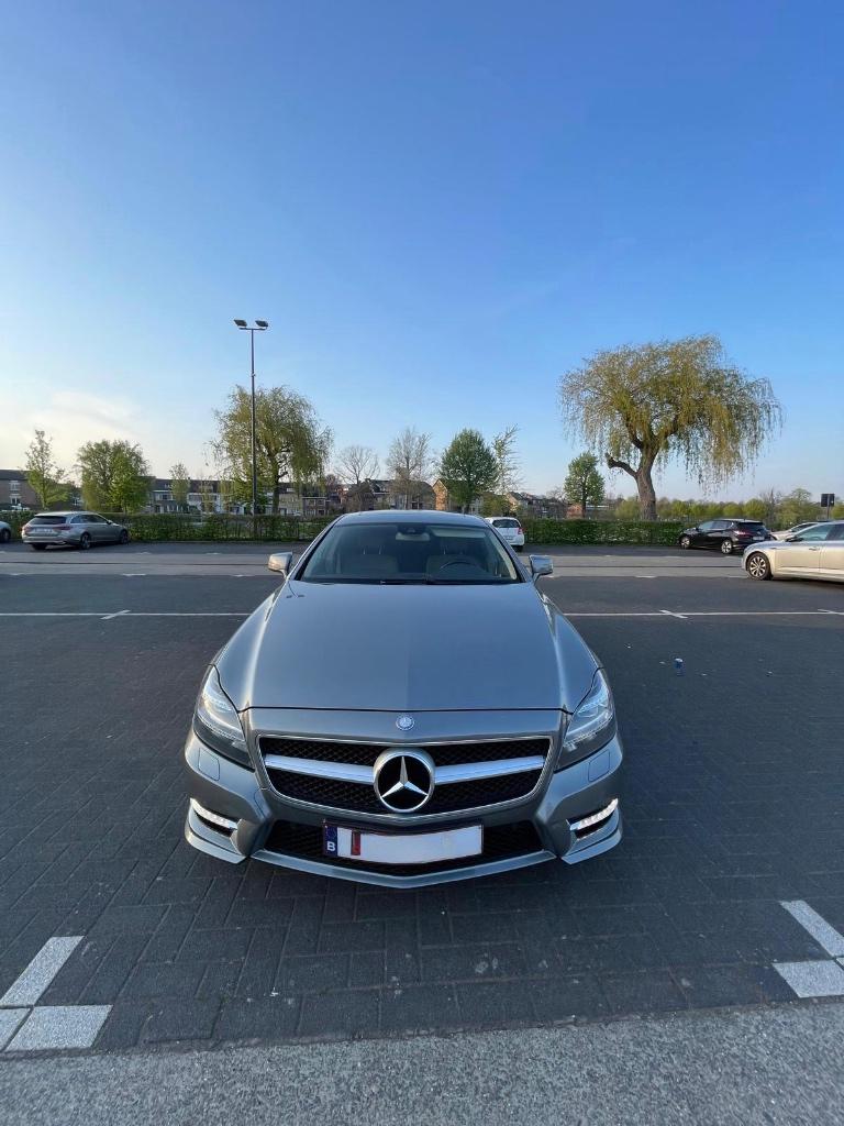 Mercedes cls 350 a vendre, Auto's, Automaat, Euro 5, Beige, 195 kW