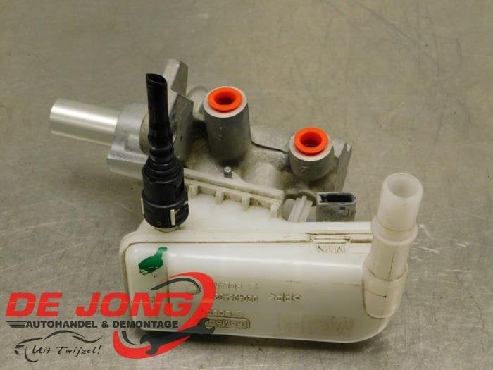 Hoofdremcilinder van een Ford Transit Courier, Auto-onderdelen, Remmen en Aandrijving, Ford, Gebruikt, 3 maanden garantie, Ophalen of Verzenden