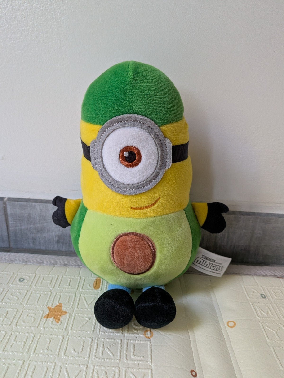 Peluche Minion Déguisé en Avocat - Illumination, Enlèvement ou Envoi