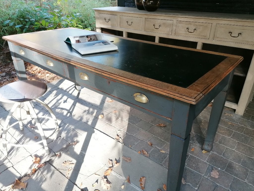Antiek eiken bureau, gepatineerd, Ophalen