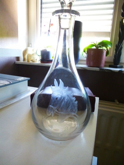 Carafe en cristal Val Saint-Lambert, Enlèvement
