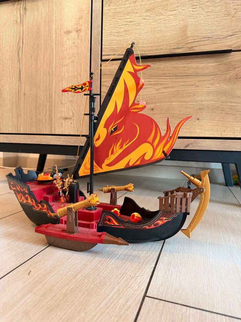 Playmobil novelmore kasteel, tovenaarstoren en boot, Enlèvement, Comme neuf
