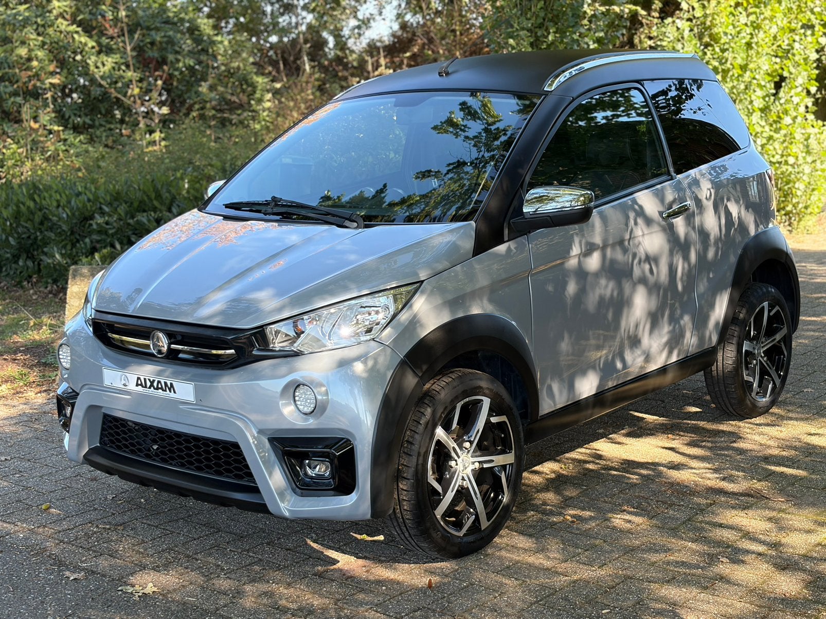 Aixam e-Crossover Premium | Électrique | 2022 | CarPlay, Autres marques, 46 km ou plus, Enlèvement ou Envoi, 16 km/h ou plus
