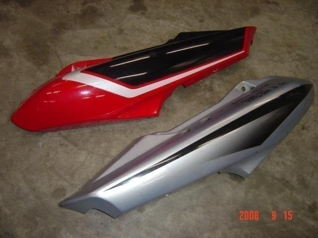 Yamaha 9B FZS600 fazer delen 98 - 02 oa sportuitlaten, kuipd, Ophalen of Verzenden, Gebruikt