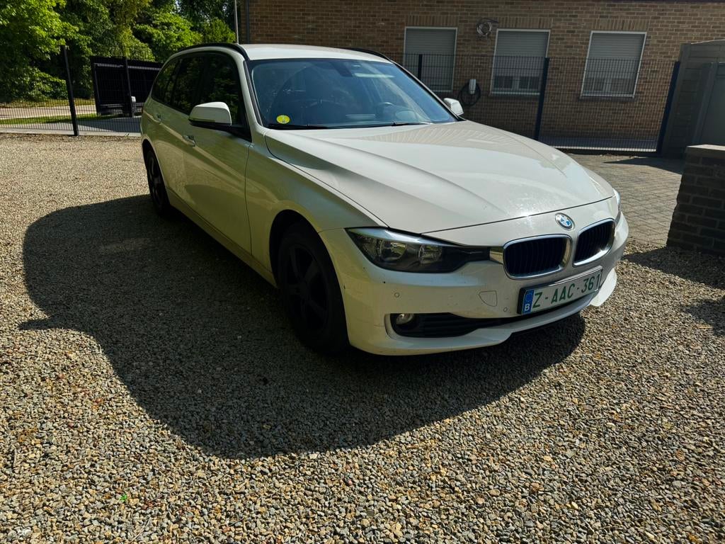 BMW 320 D, Auto's, BMW, Bedrijf, Te koop, 3 Reeks, ABS, Airbags, Airconditioning, Alarm, Bluetooth, Boordcomputer, Centrale vergrendeling