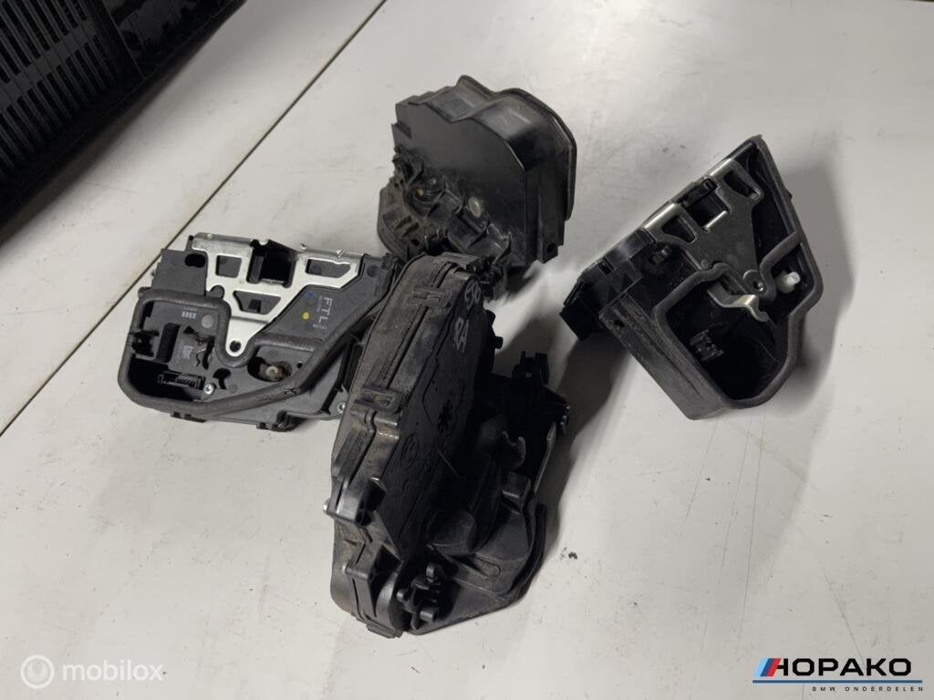 Deurslot LINKSACHTER diverse bmw’s, zie omschrijving, Auto-onderdelen, Gebruikt, Einsteinlaan 5 rijswijk, Bmw, Ophalen of Verzenden
